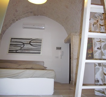 Vico purgatorio 75 piano primo (lato sx)